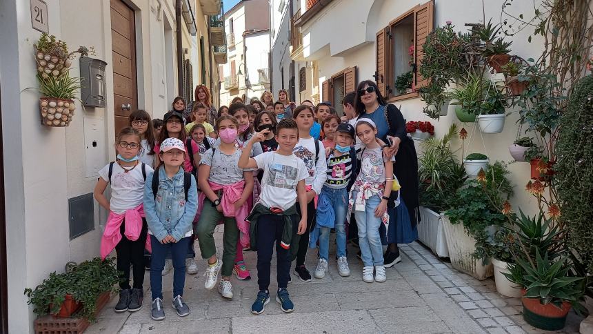 Gli alunni della Scuola Primaria di Difesa Grande in visita al Borgo Antico