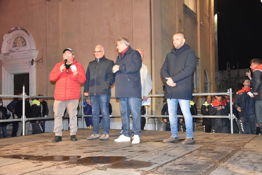 La festa del Termoli calcio in piazza Sant'Antonio