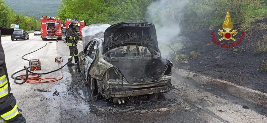 Incendio sulla Trignina