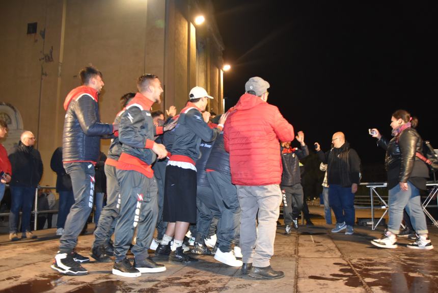 La festa del Termoli calcio in piazza Sant'Antonio