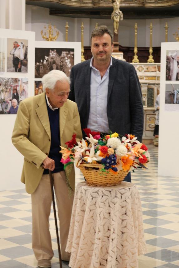 Il Maestro Paolo Di Paolo con il sindaco di Larino Pino Puchetti
