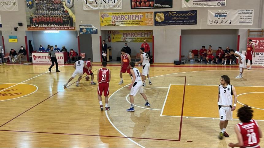 I sogni di gloria della Vasto Basket si spengono a Osimo, i marchigiani si impongono 83-54