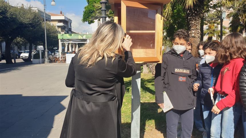 La città che legge: in piazza Monumento la festa dei libri