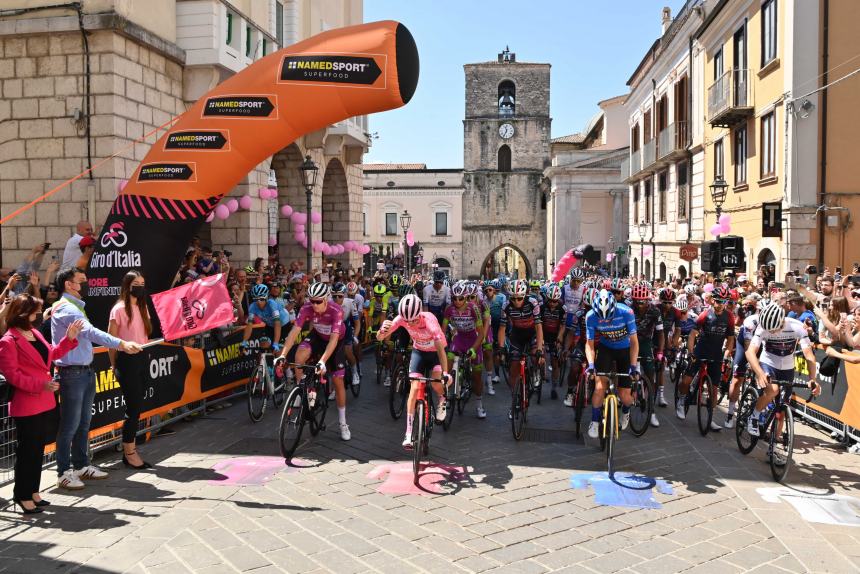 Tappone appenninico Isernia-Blockhaus, è la nona fatica del Giro d'Italia
