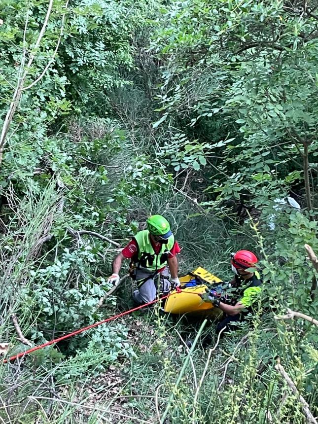 Recuperato il cadavere del 64enne scomparso, decisivo il ritrovamento di una borsetta