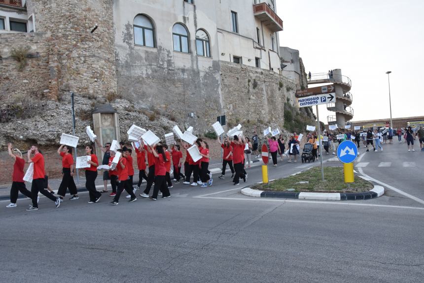 Flash mob al porto di Termoli