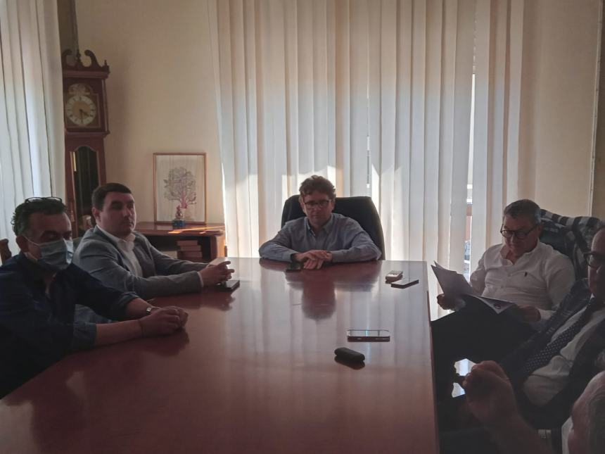 Sit-in alla Fondazione Mileno: "Da 15 anni attendiamo il rinnovo contrattuale"