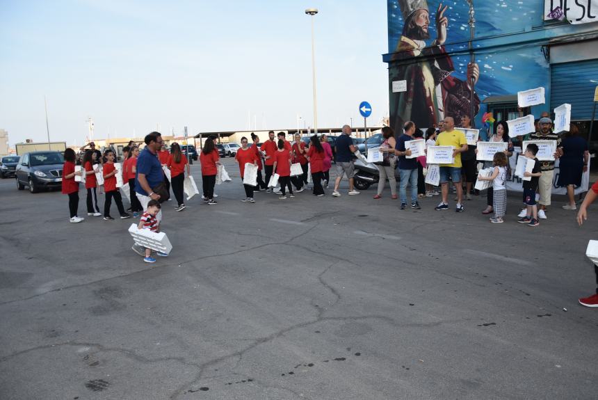 Flash mob al porto di Termoli