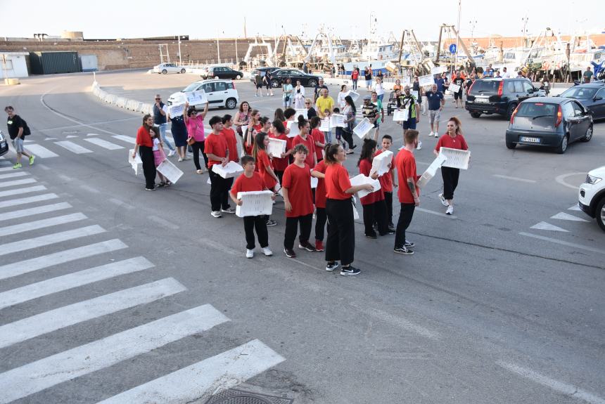 Flash mob al porto di Termoli