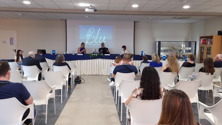 Sonia Fasulo presenta il nuovo romanzo 'Blu'