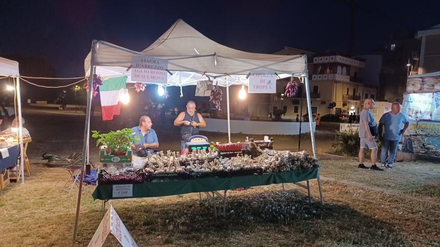 Sant'Alfonso, un quartiere che pulsa col “Festival del cibo di strada”