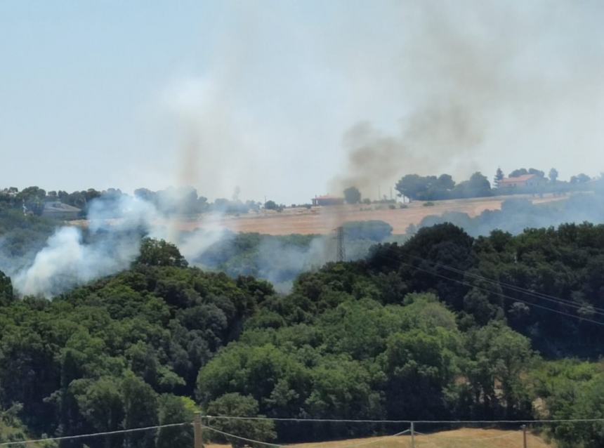 Incendio in via Mincio