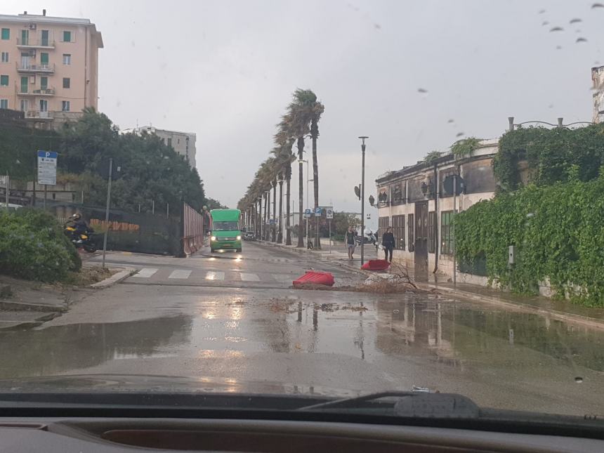 Il maltempo sulla costa