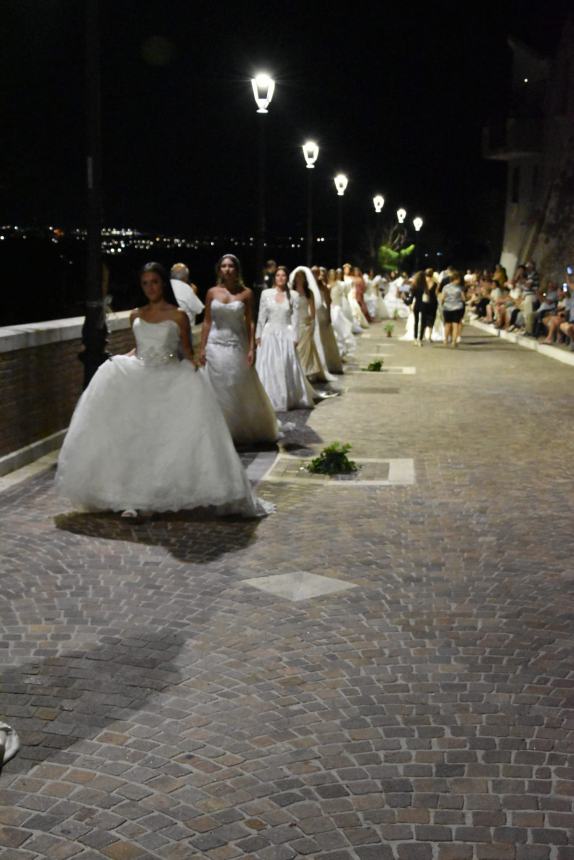 Sfilata di abiti da sposa a San Martino in Pensilis