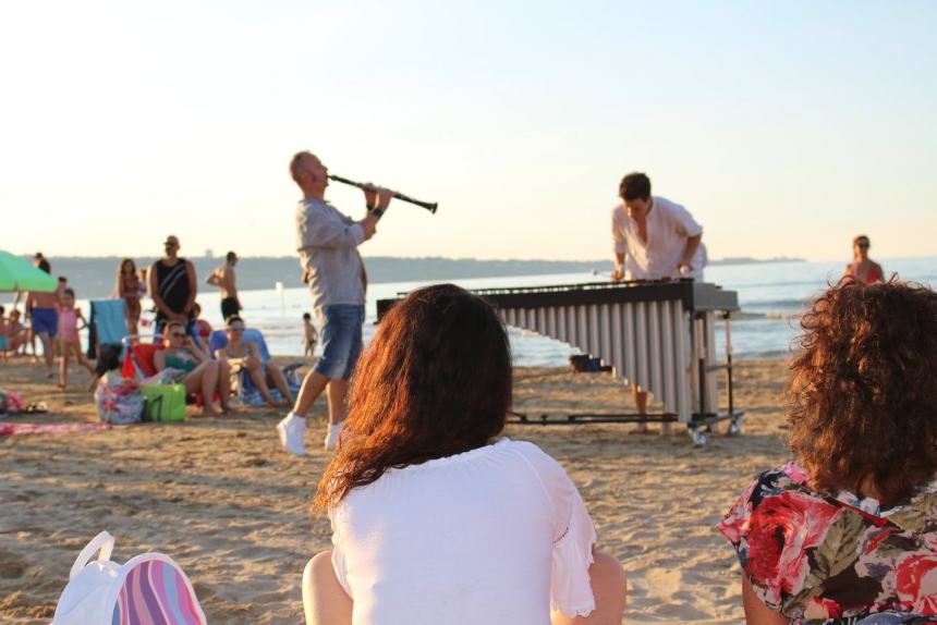 Grandi emozioni al calar del sole a San Salvo con il concerto "Chorando Brazil"