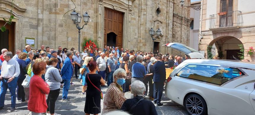 Diocesi e comunità di Guglionesi rendono omaggio a Vincenzo Mattia