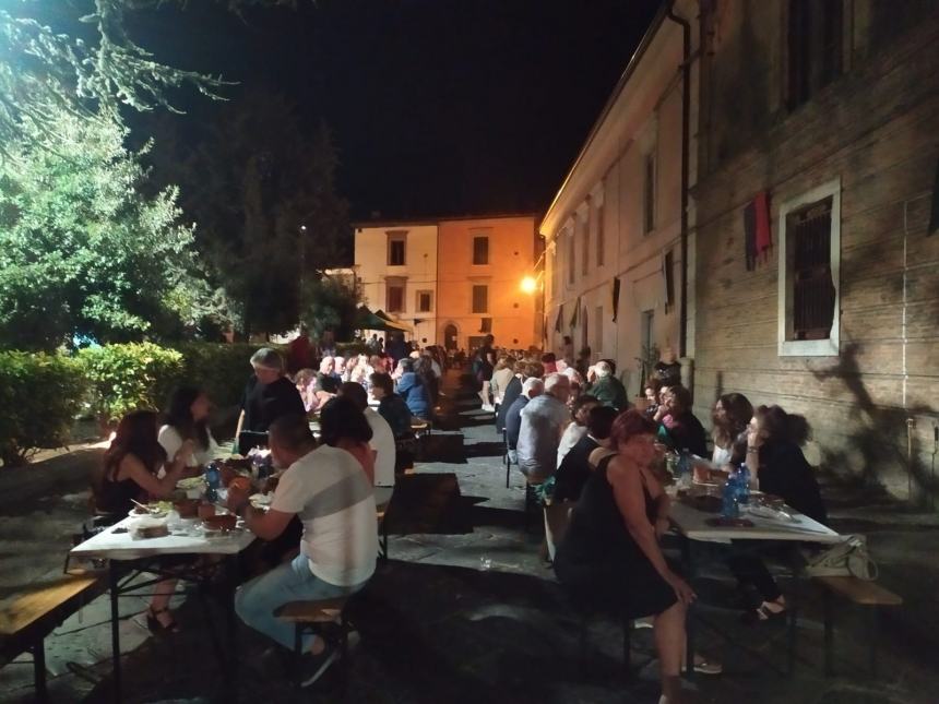 Cena medievale