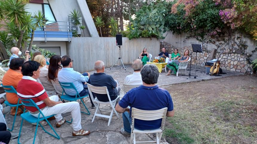 La presentazione di Lucia Bocale