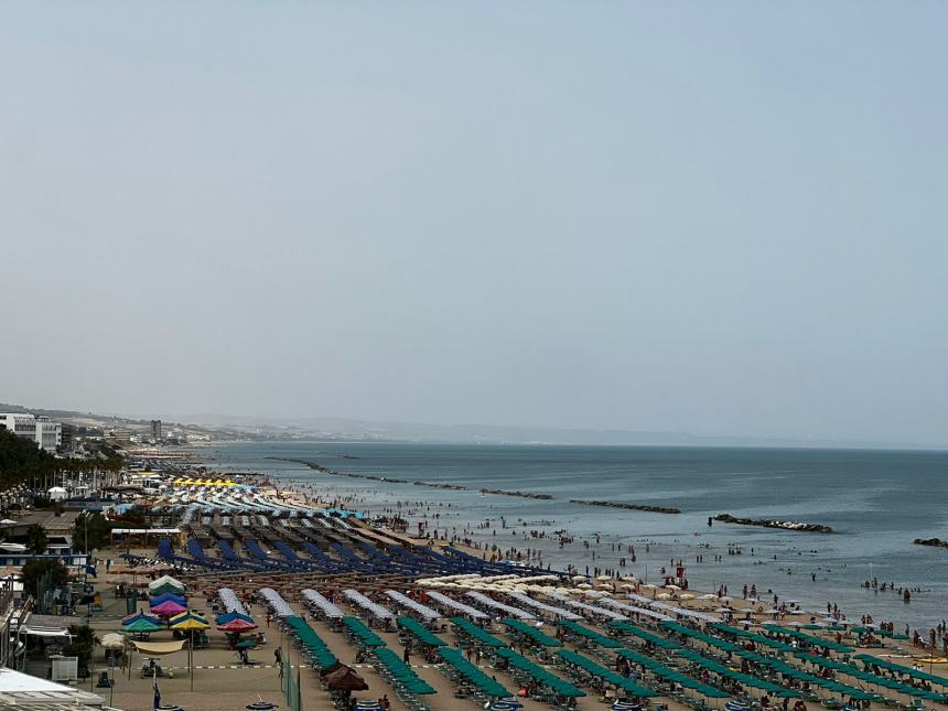 Termoli: 18 agosto sulla spiaggia a Piè di Castello