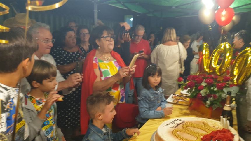 100 anni di zia Isolina: i festeggiamenti