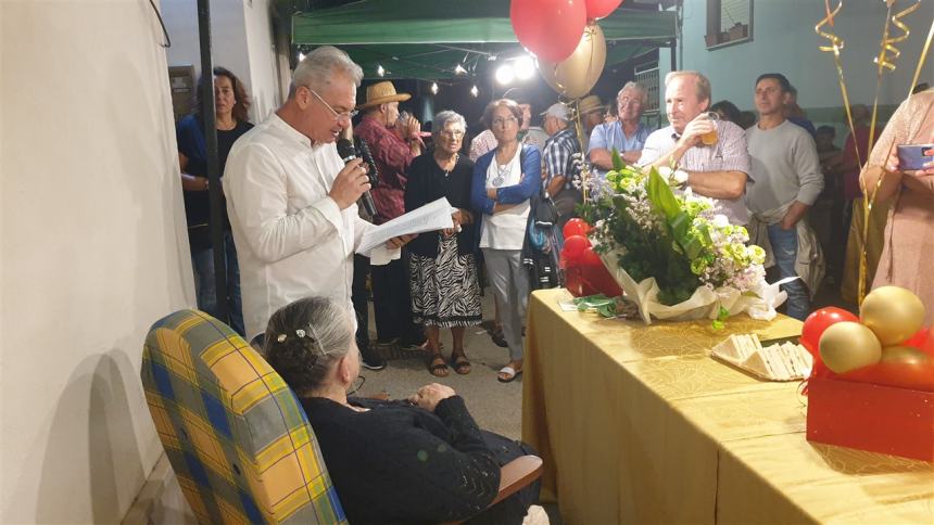 100 anni di zia Isolina: i festeggiamenti