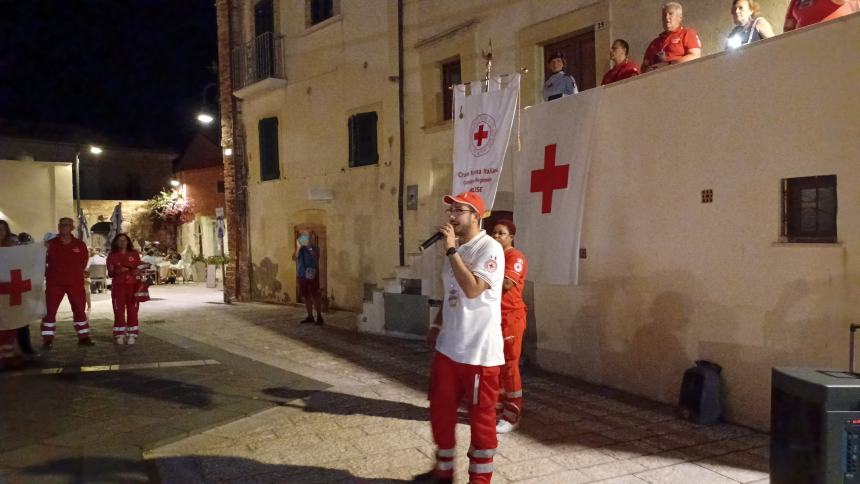 La fiaccolata ecologica della Croce Rossa a Termoli