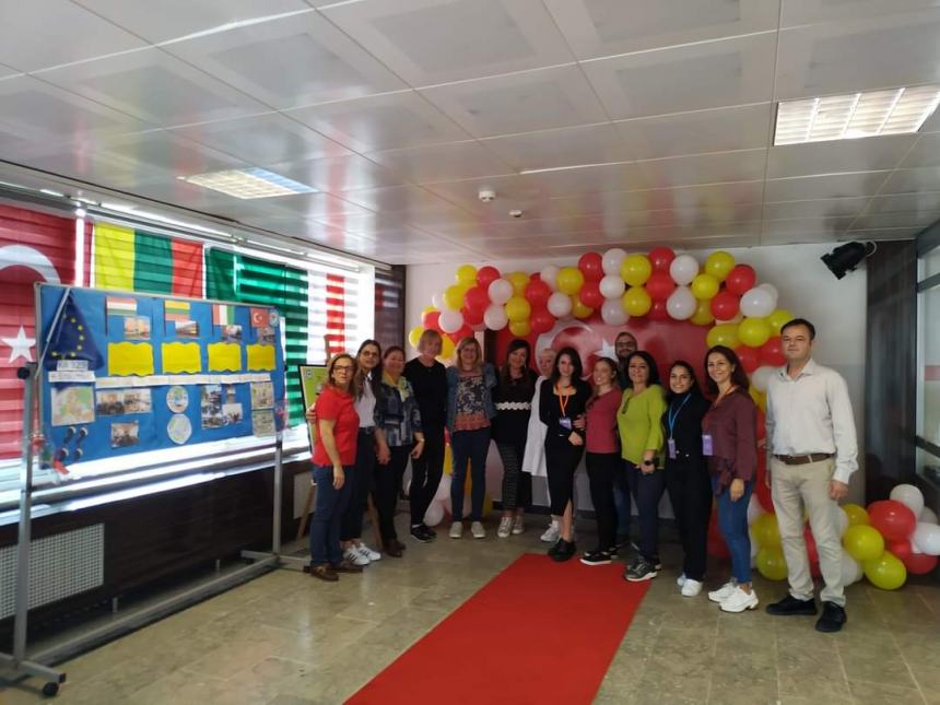 Erasmus Plus: sette docenti dell'istituto Brigida a Istanbul