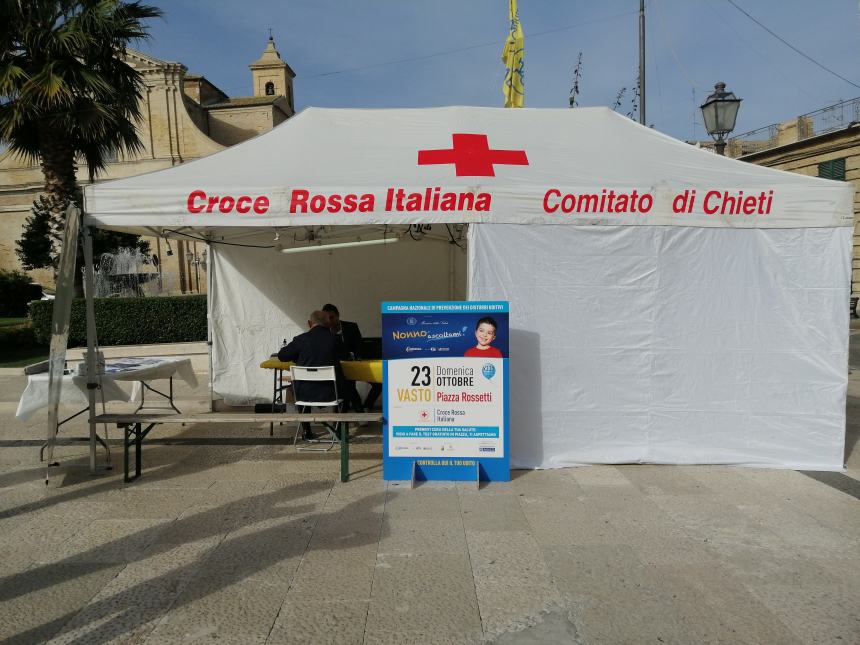 "Nonno Ascoltami" in Piazza Rossetti: "La prevenzione è importante a qualsiasi età"