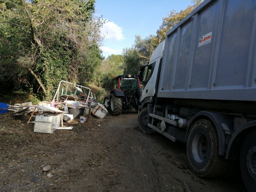 Sgombero di 23 terreni alla Canale: "Presto nascerà un parco con accessi al mare"