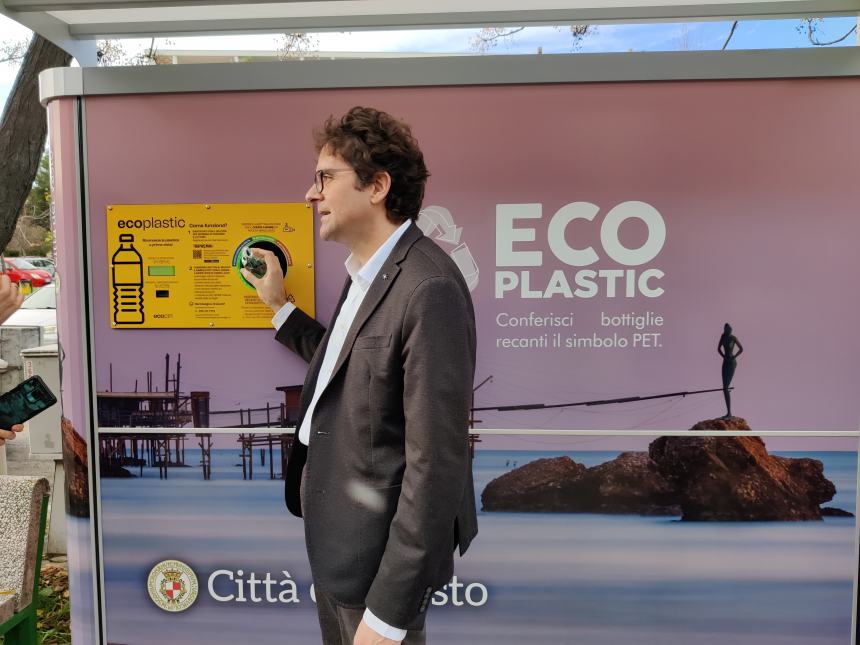 Inaugurato l'Eco plastic di Piazza Baden Powell