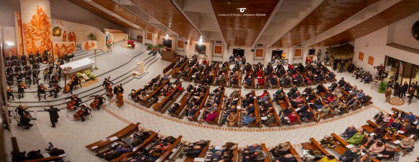 Emozioni al concerto di Capodanno a Vasto: "La musica apre le menti e i cuori"