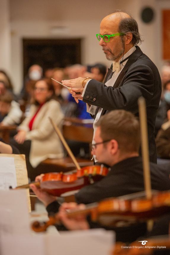 Emozioni al concerto di Capodanno a Vasto: "La musica apre le menti e i cuori"