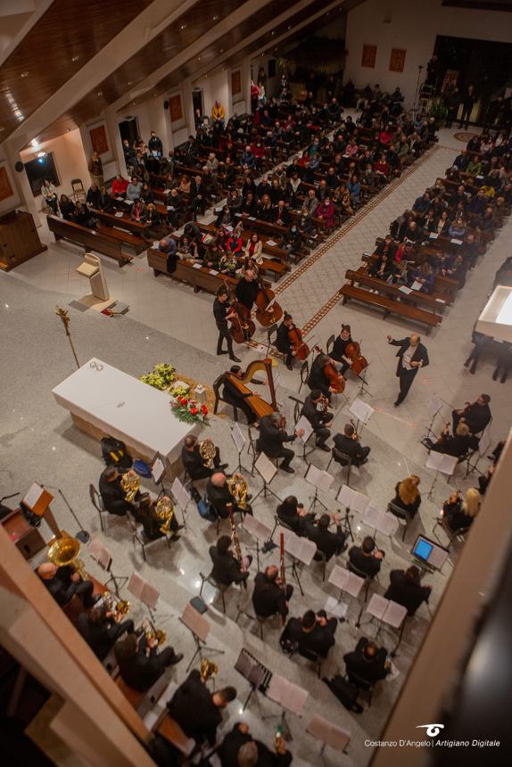 Emozioni al concerto di Capodanno a Vasto: "La musica apre le menti e i cuori"