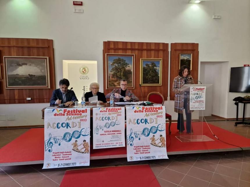 Successo del Festival della Scienza: "Occasione per imparare e confrontarsi"