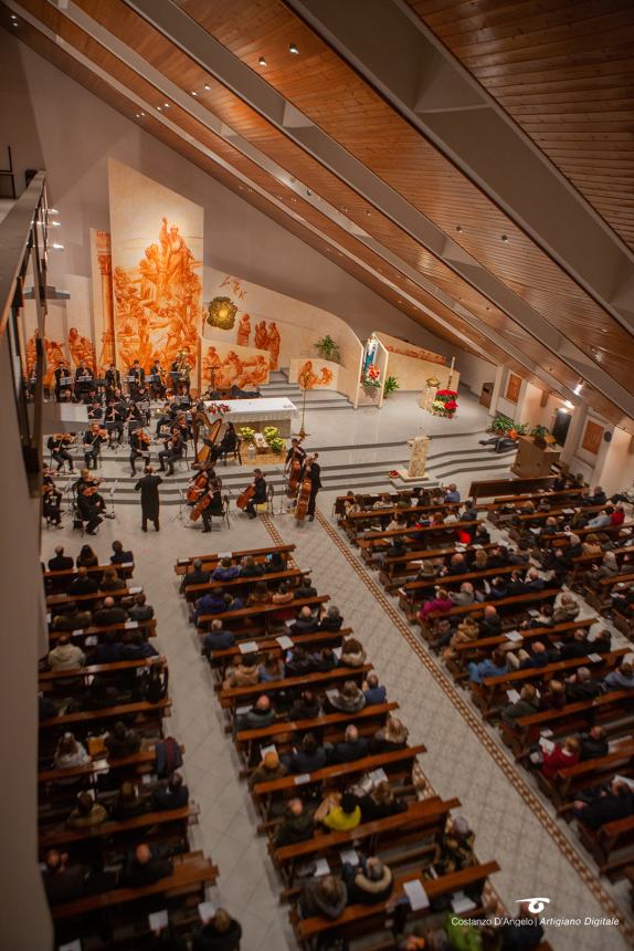 Emozioni al concerto di Capodanno a Vasto: "La musica apre le menti e i cuori"