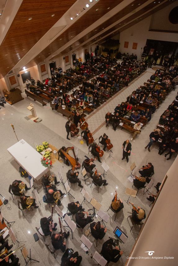 Emozioni al concerto di Capodanno a Vasto: "La musica apre le menti e i cuori"