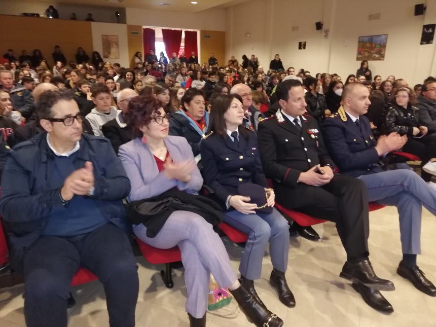 La testimone di giustizia Piera Aiello incontra gli studenti vastesi: “Siate faro di legalità”