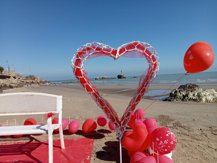 A San Valentino crollo vendite fiori e ristoranti, ma una foto alla Bagnante salva gli innamorati