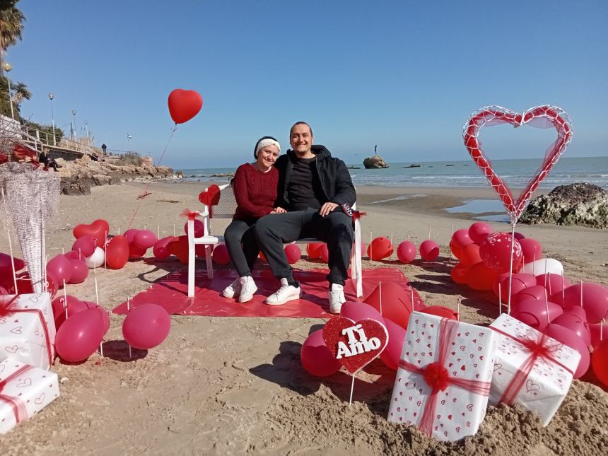 A San Valentino crollo vendite fiori e ristoranti, ma una foto alla Bagnante salva gli innamorati