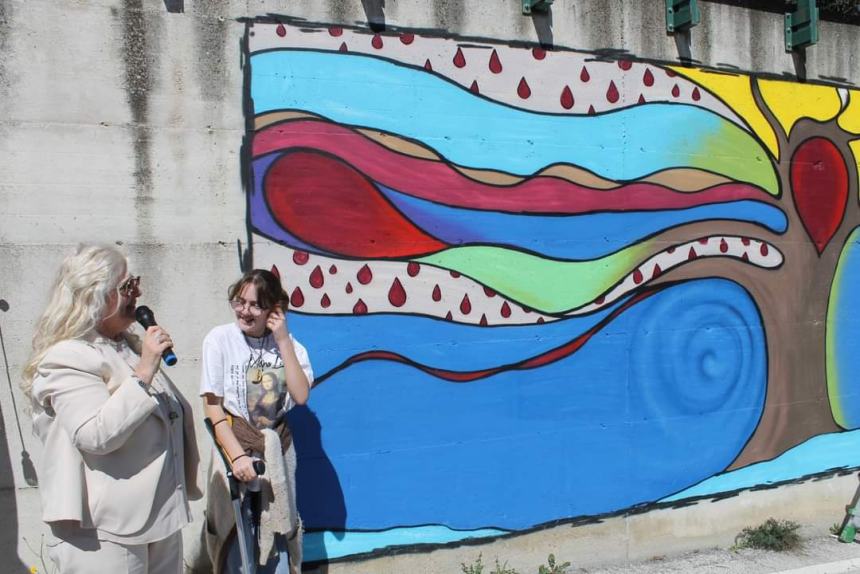 Inaugurati a Casoli  tre murales con il progetto "L'Altro e noi"