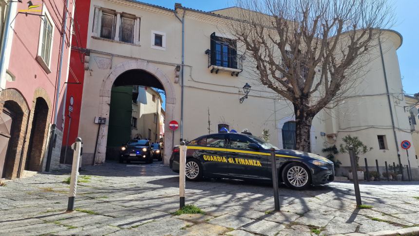 Termoli: Commercio internazionale di auto, rivenditore nei guai:  sequestrati 270mila euro