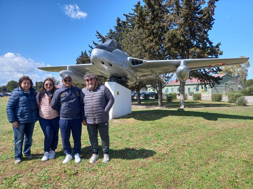 Vasto L associazione Arma Aeronautica di Vasto in visita al 32