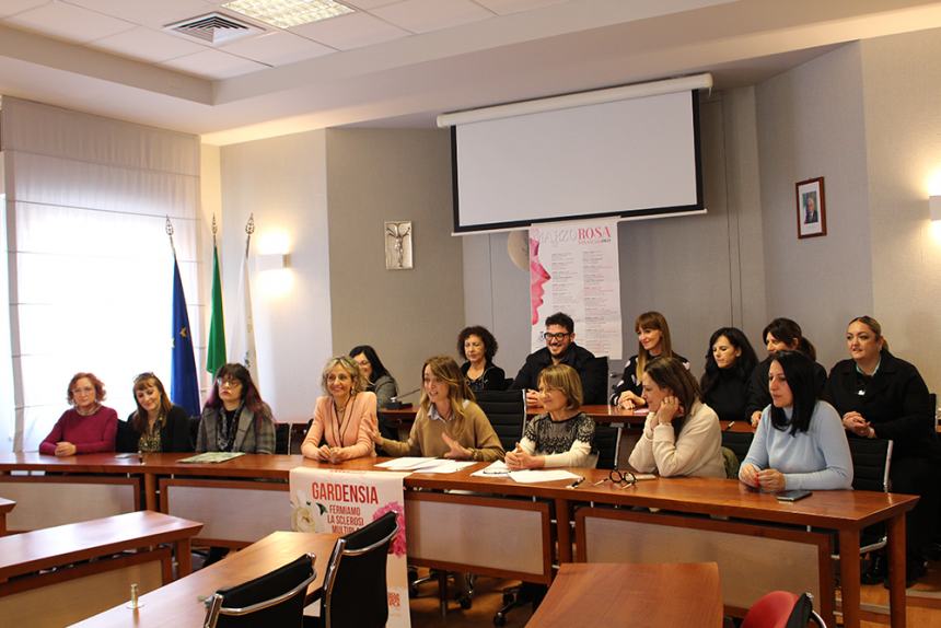 Presentato il "Marzo Rosa" a San Salvo, tanti eventi in programma