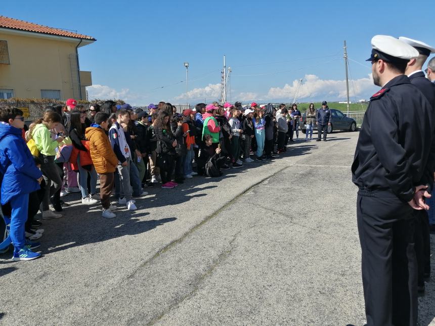 Studenti protagonisti della Giornata del Mare, Varone: “Porto destinato a crescere”