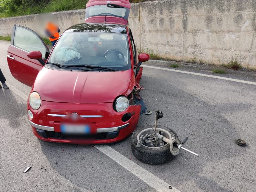 Vasto: Scontro Frontale Tra Due Auto Sulla Strada Che Collega ...