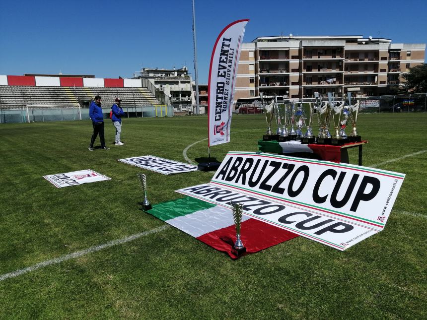 L'inaugurazione dell'Abruzzo Cup allo Stadio Aragona di Vasto 