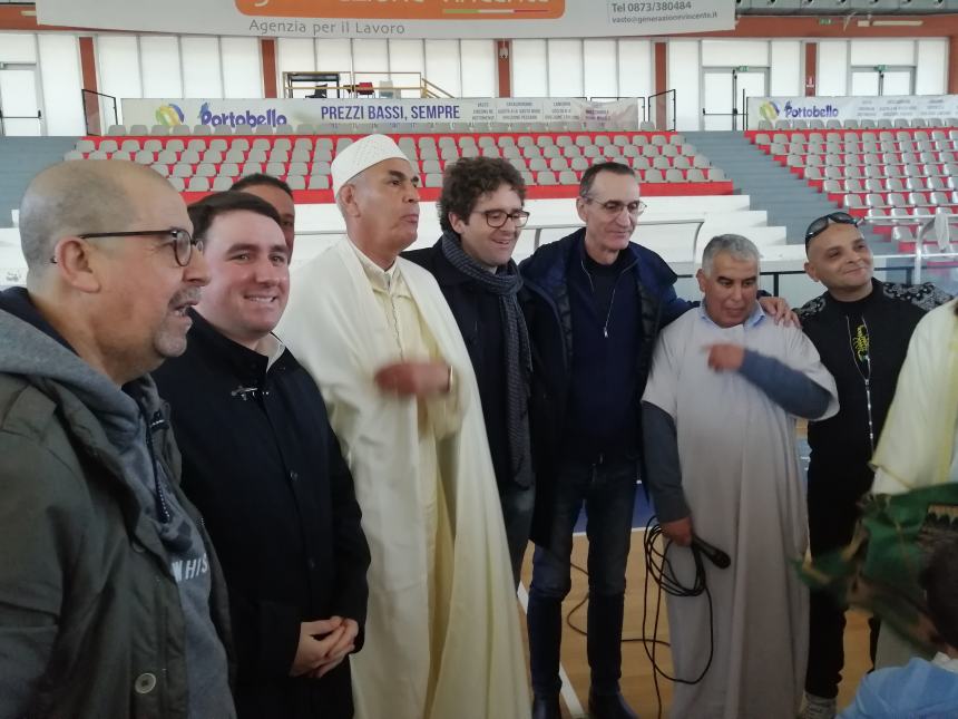 Festa di fine Ramadan a Vasto: "Preghiera per la pace e per ringraziare di ciò che abbiamo"