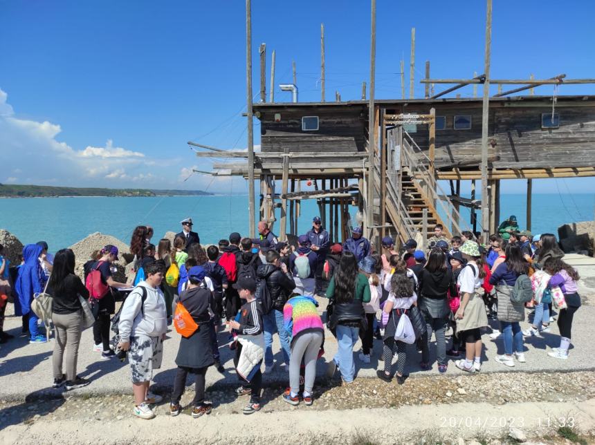 Studenti protagonisti della Giornata del Mare, Varone: “Porto destinato a crescere”