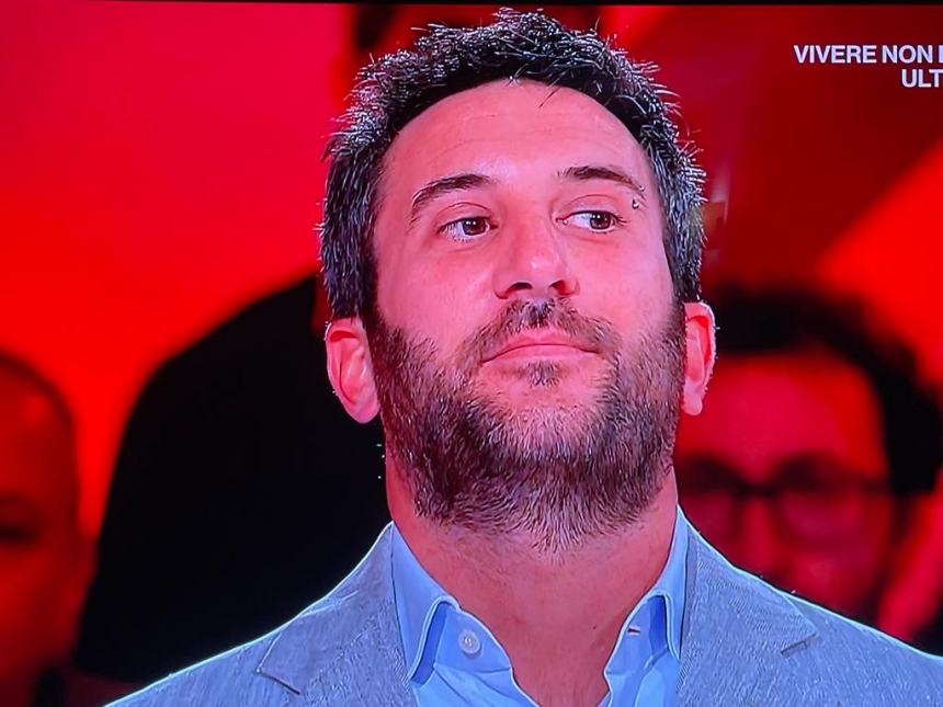 Il vastese Carlo Del Lupo vince 75mila euro ad "Affari tuoi" su Rai Uno