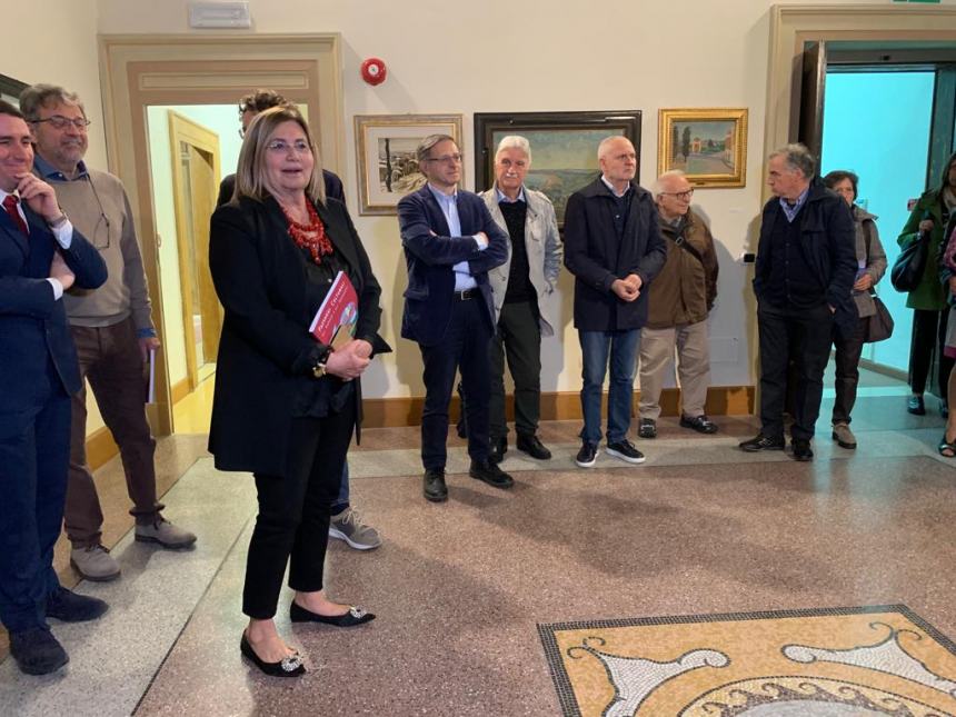 Inaugurata la mostra di Carlo d'Aloisio da Vasto: "Legato alla sua città"